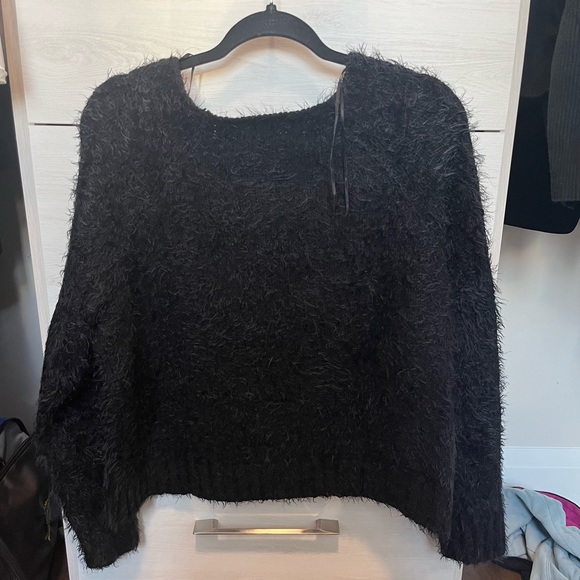 Love and Legend 2XL Furry Sweater - Picture 2 of 2